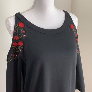 FRANCESCA’S Floral Cold Shoulder Sweater Dress